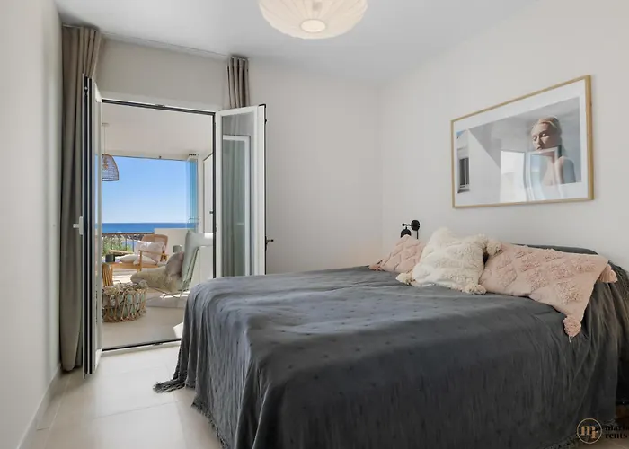 Bermeja Ref #54 埃斯特波纳